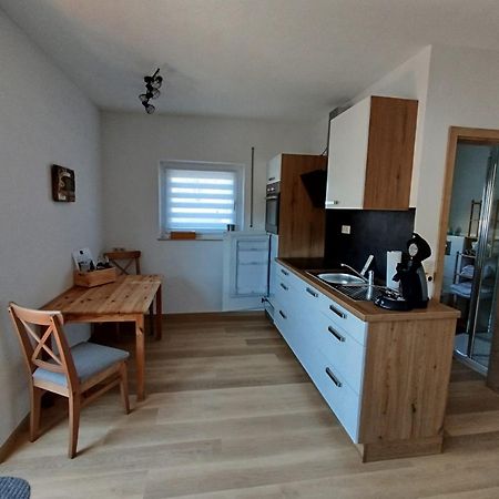 Moselferienweingut Schaefer Apartment Wintrich Exterior foto