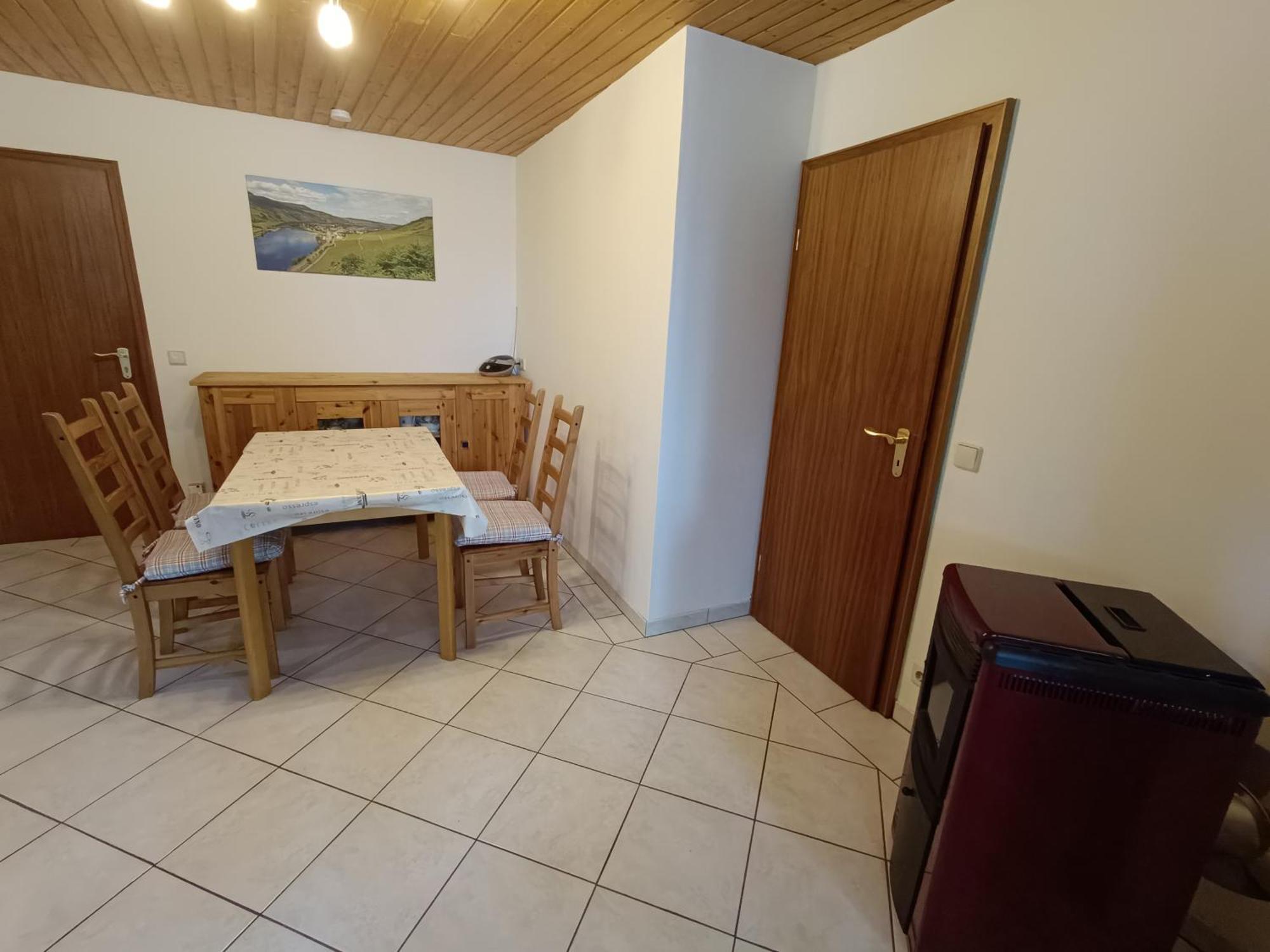 Moselferienweingut Schaefer Apartment Wintrich Exterior foto