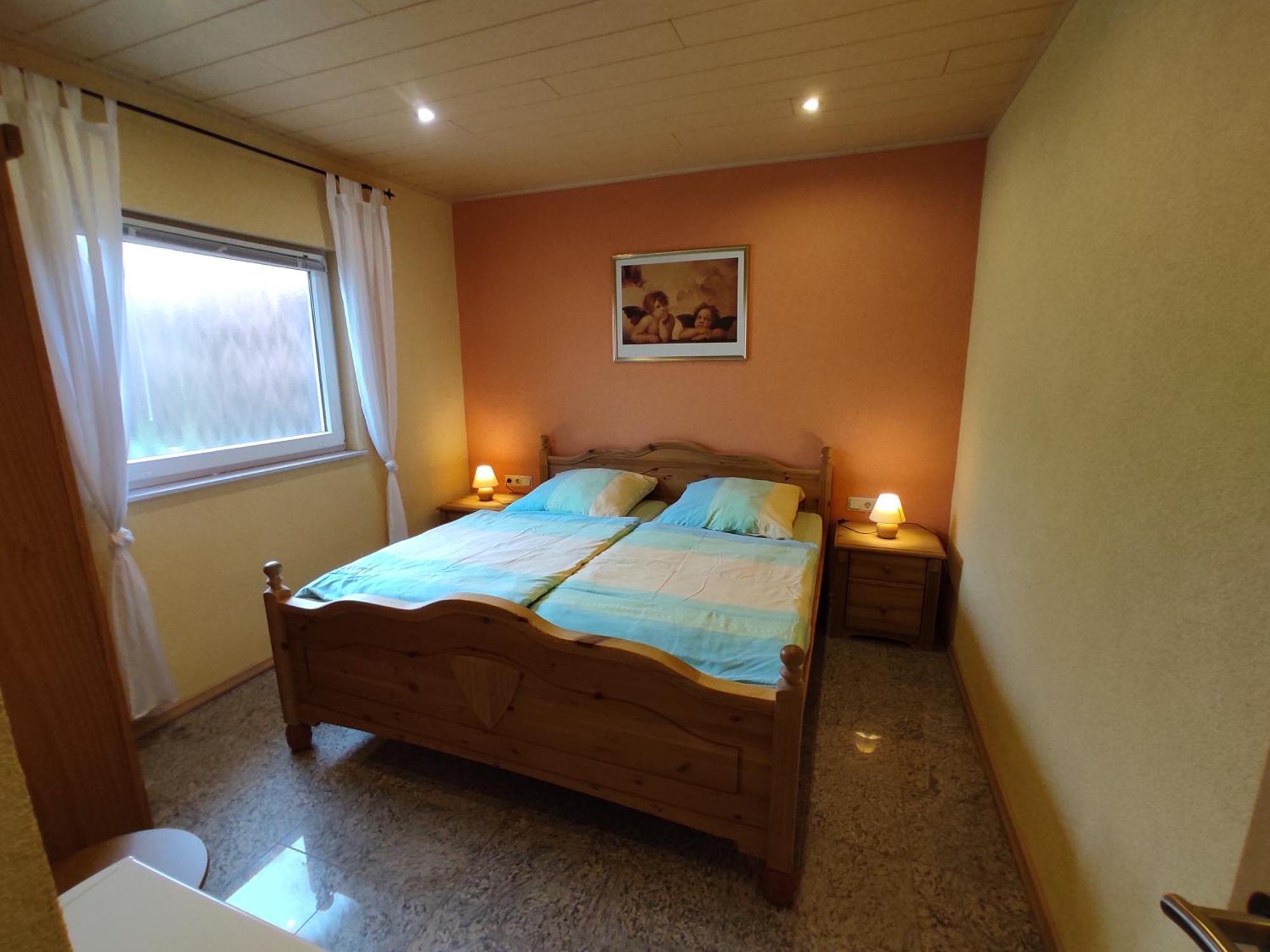 Moselferienweingut Schaefer Apartment Wintrich Cameră foto